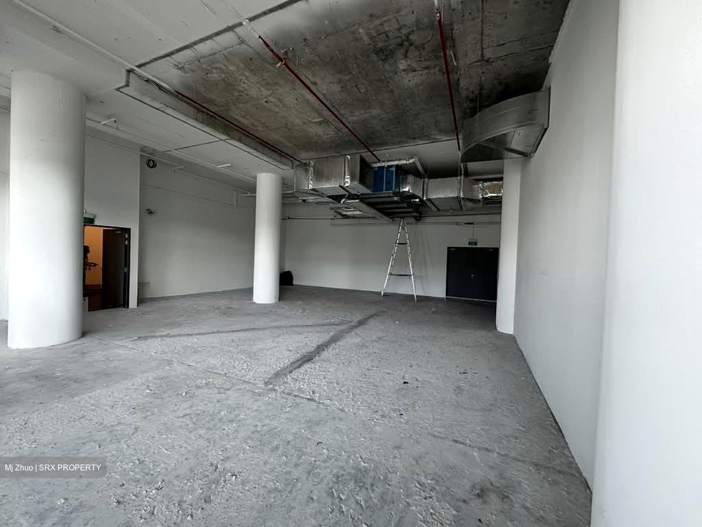 Breadtalk (D19), Warehouse #551127861